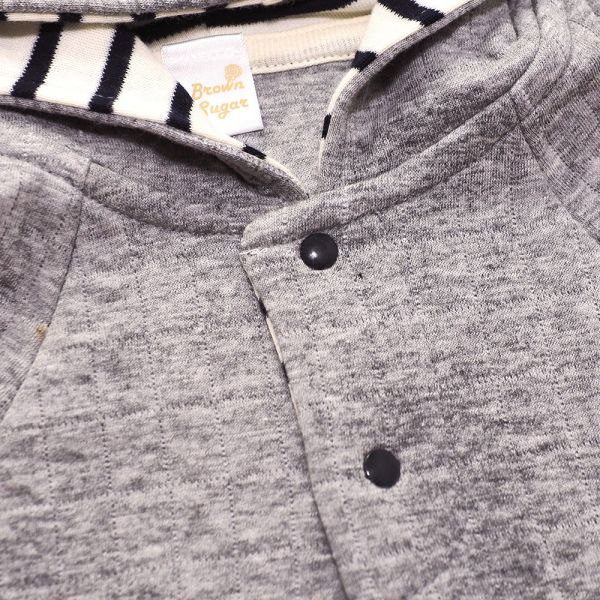 有機棉鋪棉連帽斗篷-灰色 秋冬寶寶衣,寶寶保暖衣,嬰兒長袖連身衣,有機棉寶寶衣,新生兒厚棉服,嬰兒外出服,秋冬嬰兒服飾,台灣製嬰兒衣,保暖和尚服