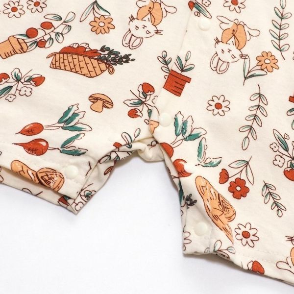 薄棉短袖連身衣-紅蘿蔔小兔 薄棉短袖連身衣,紅蘿蔔小兔,100%純棉,台灣製童裝,環保印染,嬰兒棉質衣物,透氣連身衣,寶寶夏日服飾