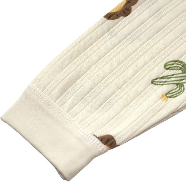 有機棉緹花連身衣-綠洲獅子 有機棉,秋冬寶寶衣,寶寶睡衣,一件式,嬰兒睡衣,台灣製造敏感肌衣服,透氣衣物,天然有機棉