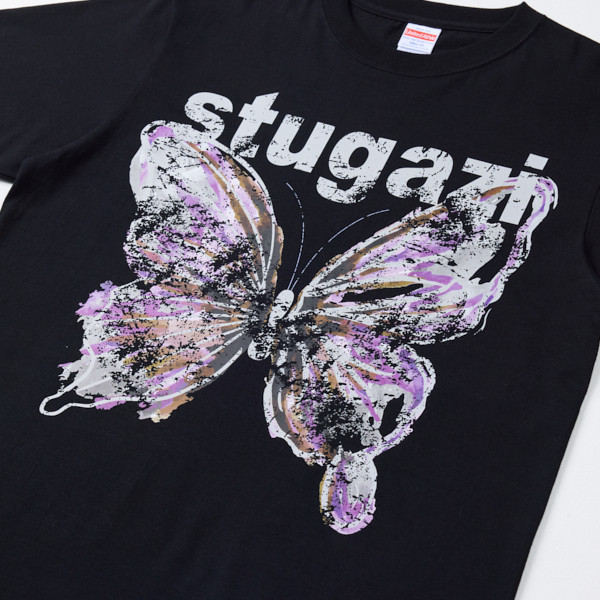 STUGAZI Slim Fit T-Shirt 修身版T恤 STUGAZI Slim Fit T-Shirt ,修身版T恤, 設計師,日本製,設計項鍊,潮流飾品,選品,設計搭配,設計服裝,潮流服飾,潮流搭配,搭配教學,潮流穿搭,時尚搭配,手錶,潮流品牌,精選商品,優質商品,黃銅,鍍銀,珍珠,蝴蝶,貝殼,頸鍊