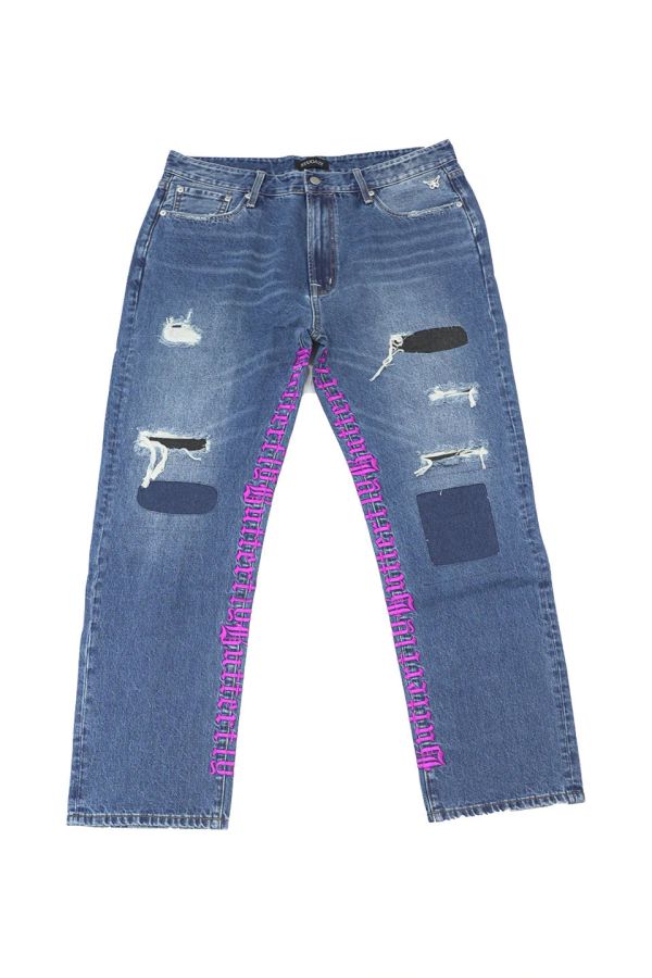 STUGAZI MESSAGE DENIM BLUE 藍色刺繡割破丹寧長褲 藍色刺繡割破丹寧長褲,設計師,日本製,設計項鍊,潮流飾品,選品,設計搭配,設計服裝,潮流服飾,潮流搭配,搭配教學,潮流穿搭,時尚搭配,手錶,潮流品牌,精選商品,優質商品,黃銅,鍍銀,珍珠,蝴蝶,貝殼,頸鍊