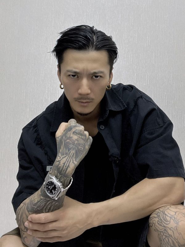 Digital Analog Dual Time Men's Watch 數位類比雙時男士手錶 - 綠橡膠錶帶 