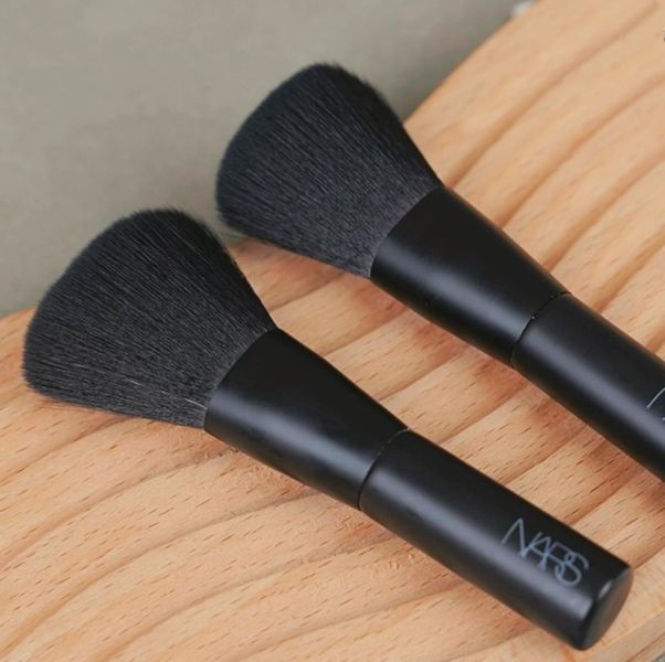 NARS 粉底刷 