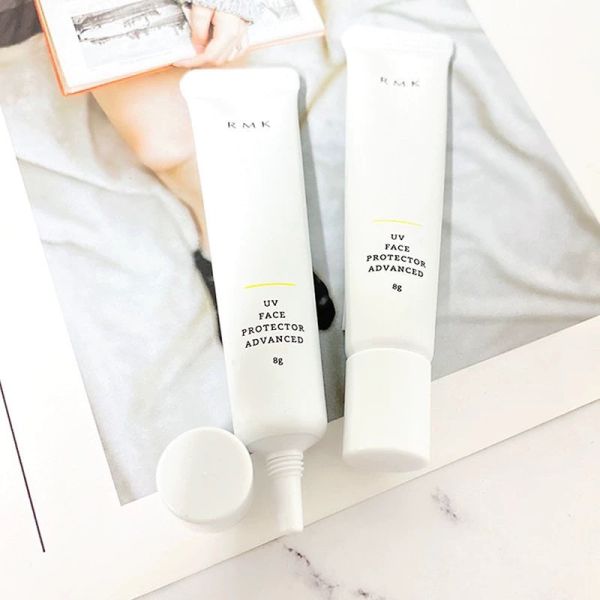 RMK UV防護乳 8g (26/02) 