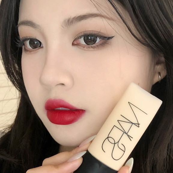 NARS 裸光蜜粉餅 #璀璨奢金版-10g(27/05) 