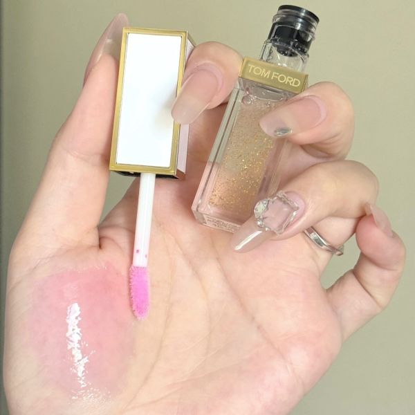 Tom Ford 太陽輕吻金箔潤唇露-6ml (26/10) 