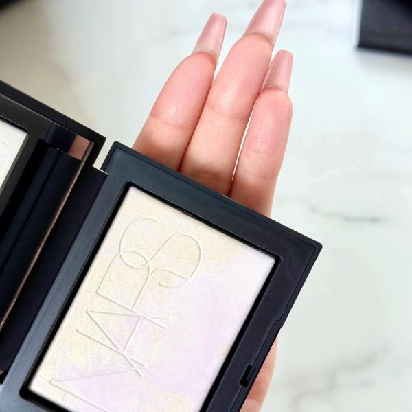 NARS 裸光幻彩蜜粉餅 #AURORA 10g (28/03) 