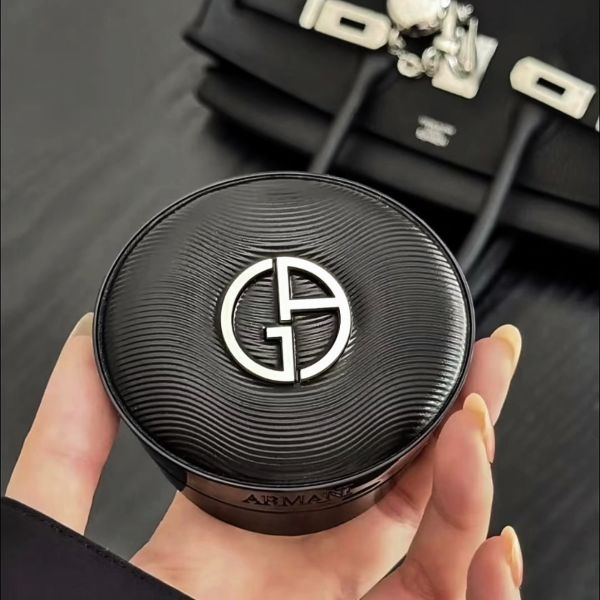 GIORGIO ARMANI 訂製奢潤緞光氣墊粉餅-14g #01 (28) 