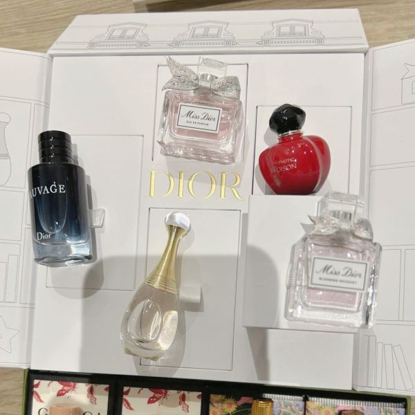 Dior 蒙田 30 迷你香水禮盒 