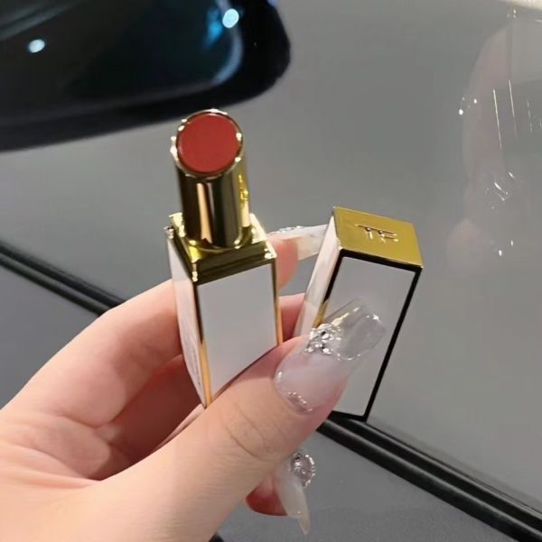 TOM FORD 紅毯超性感唇膏 #34 ROSE IRISE / 3g(26/07) 