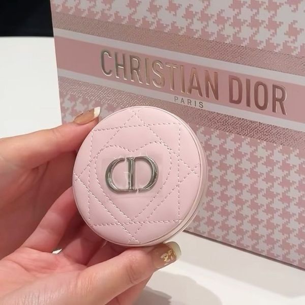 DIOR 千鳥皮革紋化妝鏡 520限定粉 