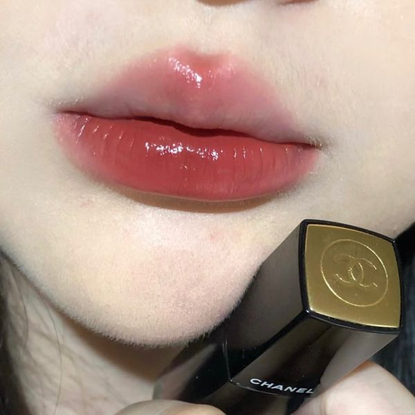 CHANEL 香奈兒 超炫耀釉光唇萃 #83  5.5ml(27/05) 