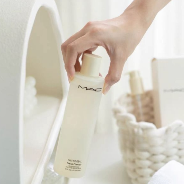 MAC 超奇肌清爽花瓣淨妝油 200ml 