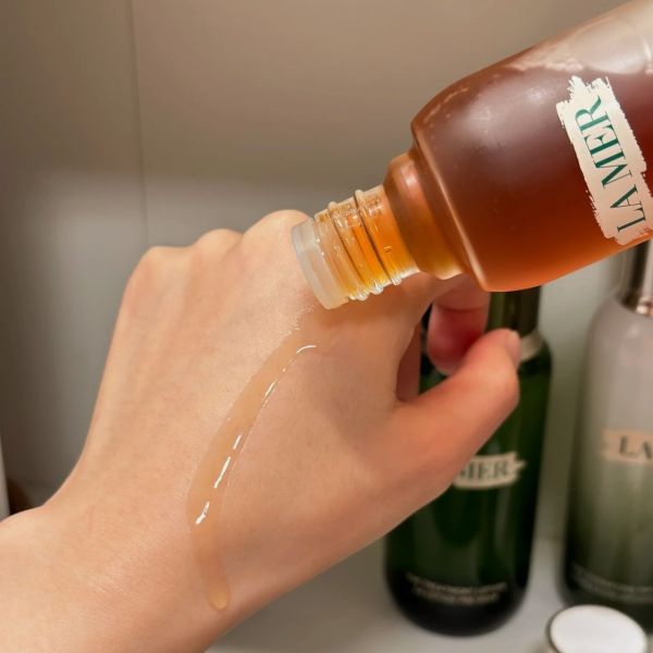 LA MER 海洋拉娜 高平衡賦活調理露-100ml(26/08) 