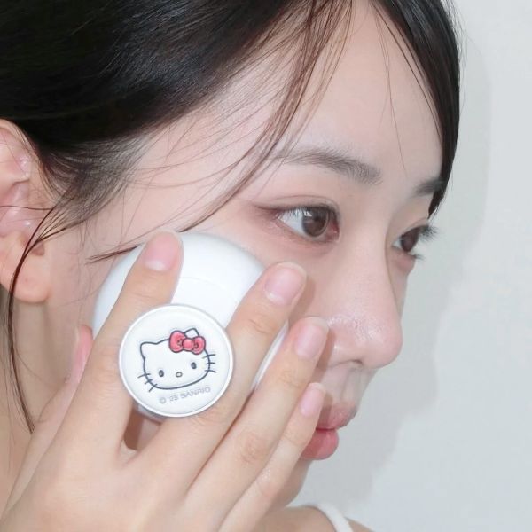 韓國 ilso × HELLO KITTY 限定聯名深層毛孔淨化化妝水套組 (28/06) 