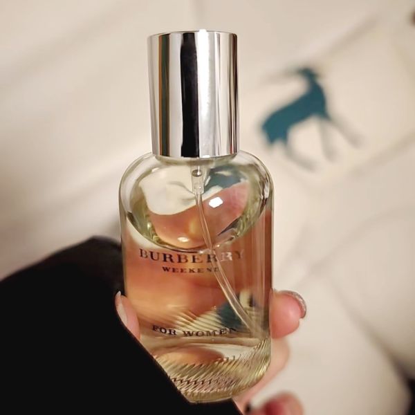 BURBERRY Weekend 週末女性淡香精-50ml (28) 