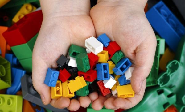 樂高創建者工作坊  LEGO Builders Workshop-2025-UCLA Summer Camp LEGO 夏令營, 美國遊學課程, 積木建築營, 小學生 STEM 課程, LEGO 營隊 2025, 美國兒童營隊, LEGO 工程設計, 積木創作課程, STEM 夏令營, 美國遊學推薦, LEGO 創意營, 親子遊學體驗, 小學生美國營隊, 美國暑期營隊, LEGO 建築挑戰