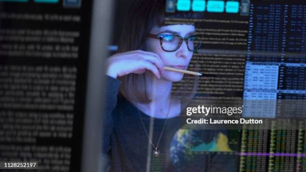 間諜科技  Spy Tech-2025-UCLA Summer Camp 間諜科技夏令營, 美國遊學課程, 在 UCLA 上課, Roblox 間諜遊戲, 青少年科技營, 無人機體驗課程, Scratch Python 編程, 科技營隊推薦, 摩斯密碼教學, 美國兒童夏令營, 小學生編程營, Roblox 任務挑戰, 2025 暑期營推薦, 美國遊學科技體驗, 高科技營隊課程