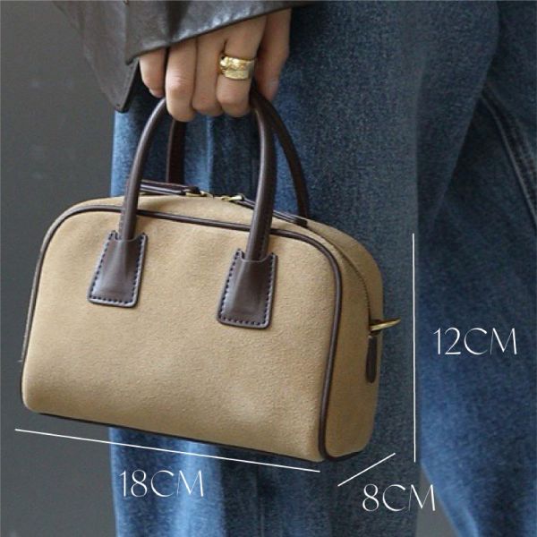 麂皮波士頓包-駝色 女包推薦,女用包包,側背包女,肩背包女,手提包女,百搭女包,通勤包推薦,小包推薦女,女用小方包,大容量女包,托特包女,腋下包女,馬鞍包女,封口包,拉鍊包,真皮女包,編織包女款,棉麻包推薦,質感女包.小眾女包品牌,麂皮包,流蘇包