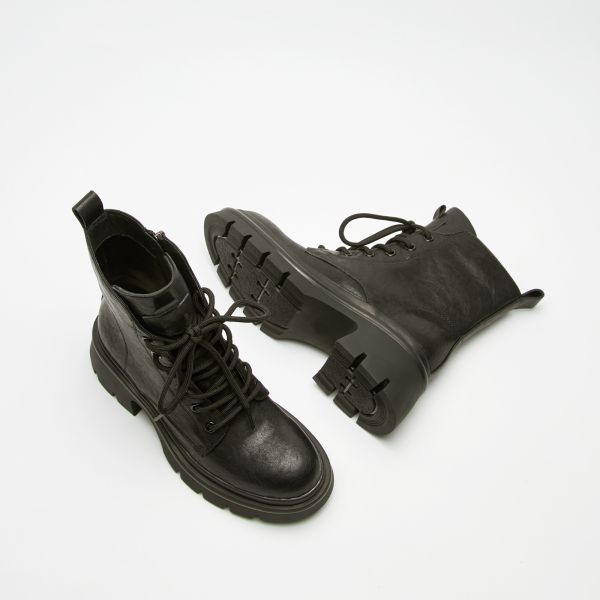 輕婚鞋系列-二代綁帶軍靴-黑色 小白鞋,餅乾鞋,厚底鞋,休閒鞋,鬆餅鞋,真皮鞋,送客神器,情侶鞋,球鞋,厚底球鞋,樂福鞋,瑪莉珍鞋,高跟鞋,女鞋,勃肯鞋,短靴,切爾西靴,踝靴,靴子,中筒靴,長靴,尖頭靴