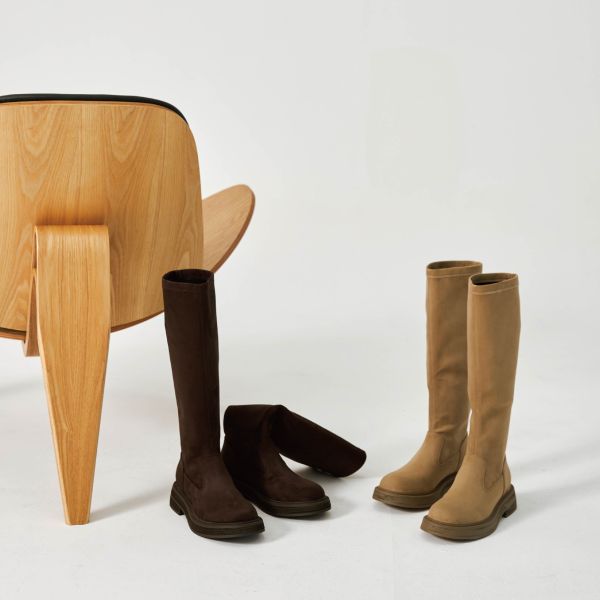 自帶直腿濾鏡-薄底彈力長筒靴-卡其色 小白鞋,餅乾鞋,厚底鞋,休閒鞋,鬆餅鞋,真皮鞋,送客神器,情侶鞋,球鞋,厚底球鞋,樂福鞋,瑪莉珍鞋,高跟鞋,女鞋,勃肯鞋,短靴,切爾西靴,踝靴,靴子,中筒靴,長靴,尖頭靴