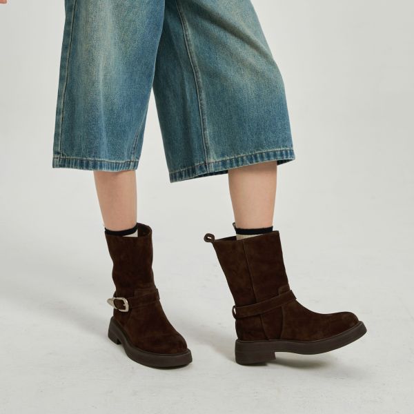 瀟灑一回-麂皮帶扣中筒靴-咖啡色 小白鞋,餅乾鞋,厚底鞋,休閒鞋,鬆餅鞋,真皮鞋,送客神器,情侶鞋,球鞋,厚底球鞋,樂福鞋,瑪莉珍鞋,高跟鞋,女鞋,勃肯鞋,短靴,切爾西靴,踝靴,靴子,中筒靴,長靴