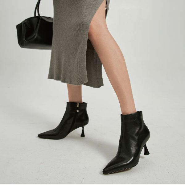 美劇主角登場鞋-酒杯跟尖頭靴-光澤黑 小白鞋,餅乾鞋,厚底鞋,休閒鞋,鬆餅鞋,真皮鞋,送客神器,情侶鞋,球鞋,厚底球鞋,樂福鞋,瑪莉珍鞋,高跟鞋,女鞋,勃肯鞋,短靴,切爾西靴,踝靴,靴子,中筒靴,長靴,尖頭靴