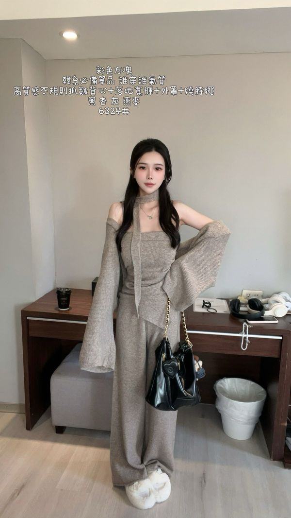 #6324韓系必備單品 誰穿誰氣質 高質感不規則抓皺背心+落地寬褲+外罩+繞脖繩 冬季、套裝、三件套