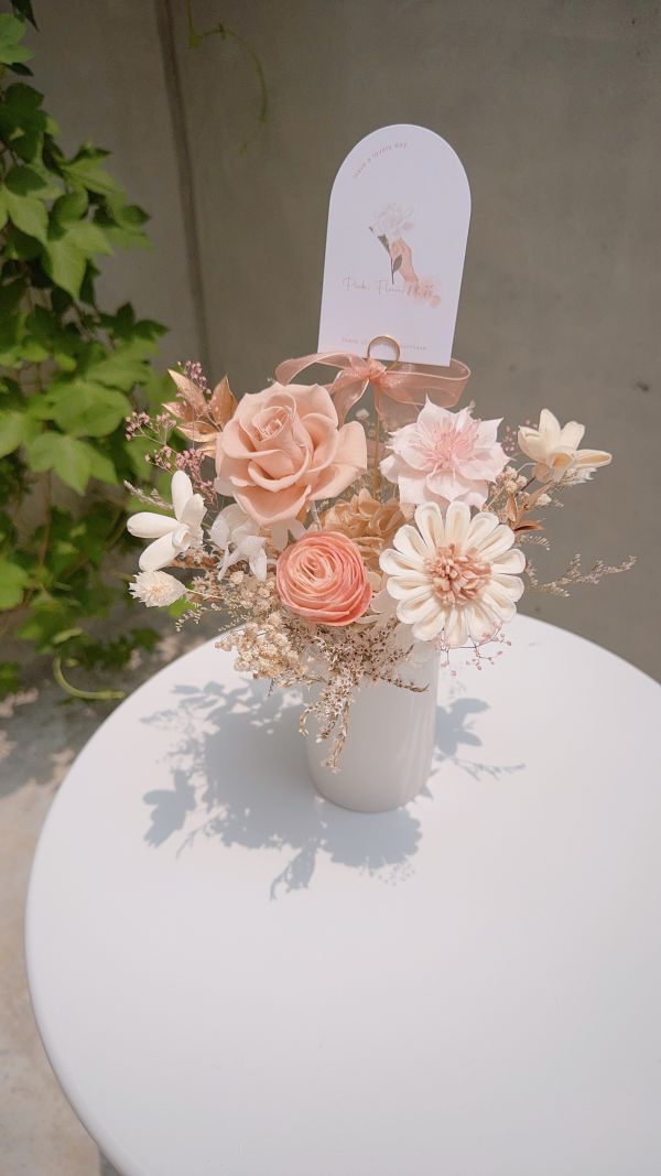 柔光直圓桌花_暮光奶茶 開幕桌花 開幕花禮 開幕送禮