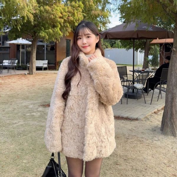 【現貨】年末王炸  重工高級感千金毛毛立領外套 (2colors) #ZG04 