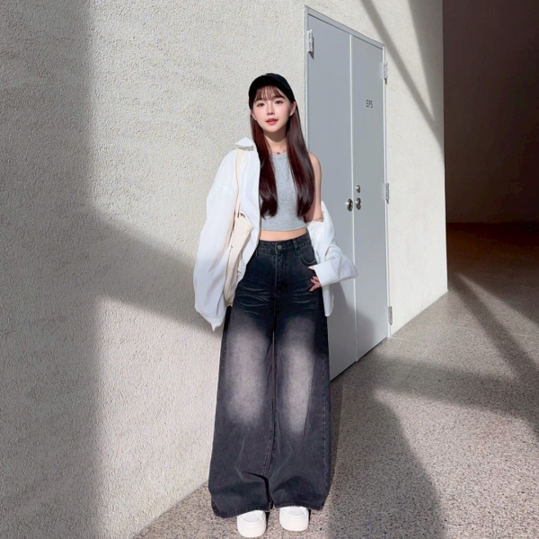 【現貨】私藏愛褲 難得一見超好看炭黑刷色牛仔寬褲 (1colors) #Y11 