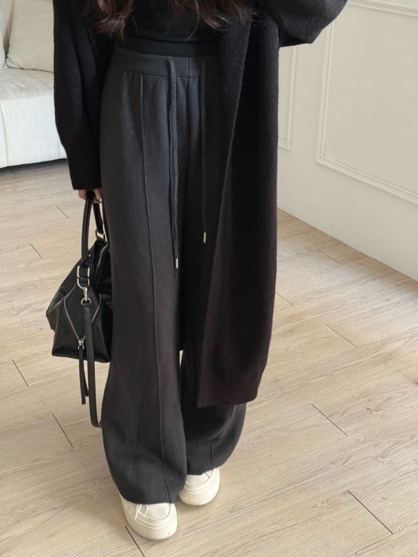 【現貨】冬日小暖爐 新色登場!! 厚磅內刷水貂絨垂墜針織長褲 (3colors) #ZE07 