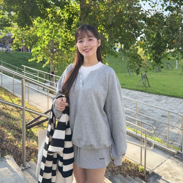 條紋奶霜 甜美女孩衣櫃裡的Daily Look三件套 (1colors) #ZA13 
