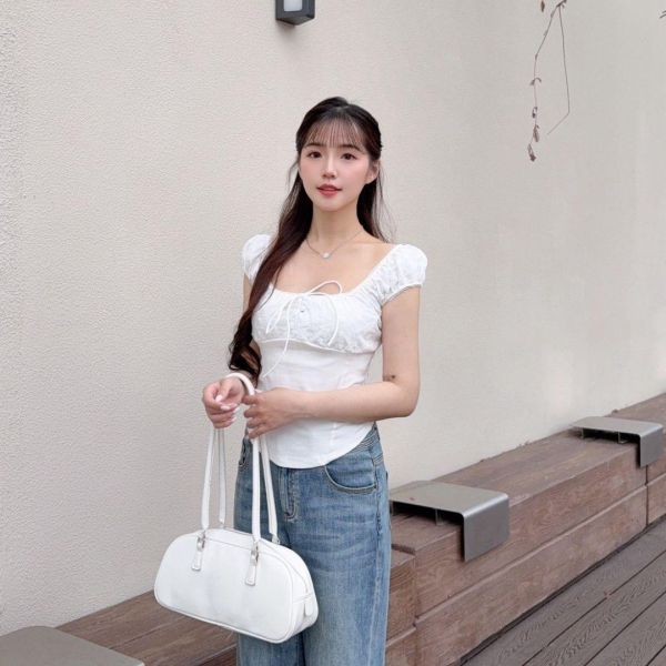 白梔茉莉 法式甜美氣質泡泡袖蝴蝶結上衣 （1colors) #ZM06 
