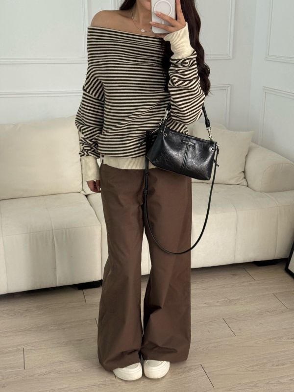 摩卡特調 慵懶感條紋一字領針織上衣 (1colors) #ZB08 