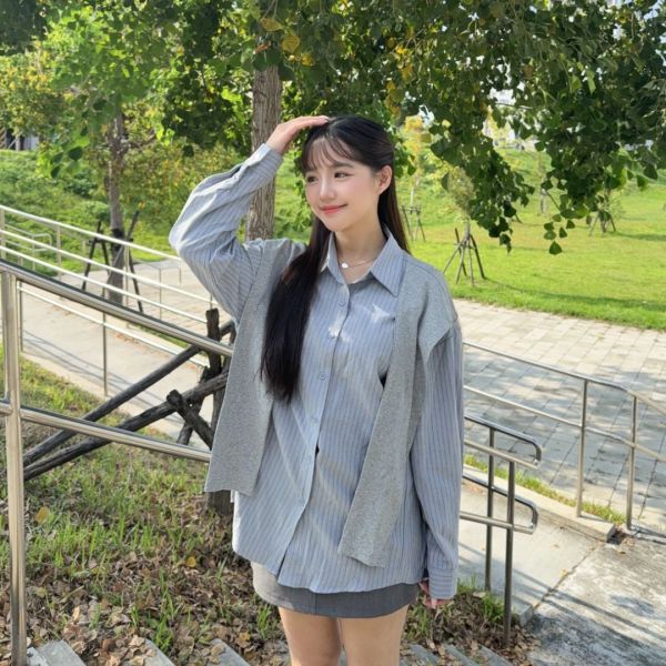 【貨在途中】轟動校園 一眼愛上不易皺假兩件披肩條紋襯衫 (1colors) #ZA07 