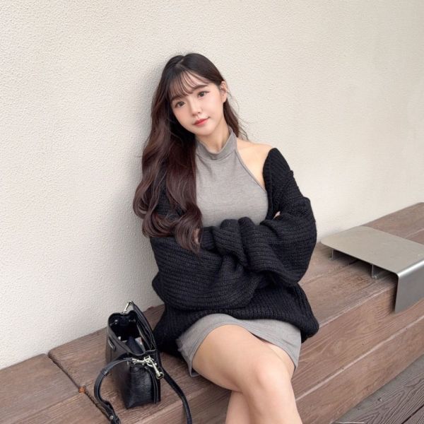 微醺夜晚 大V領落肩性感小女人毛衣套裝set (1colors) #ZC09 