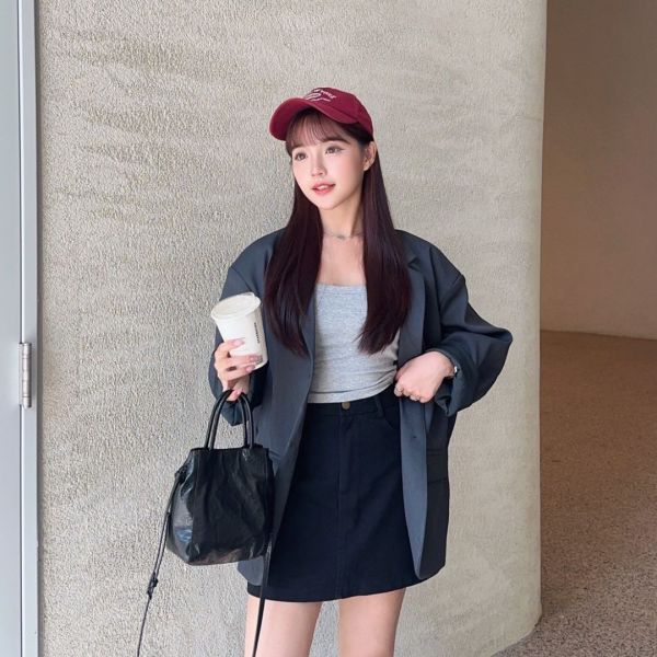 【現貨】衣櫃指定 終於找到這件牛仔短裙 白色不透 版型完美 安全褲設計 (2colors) #V03 
