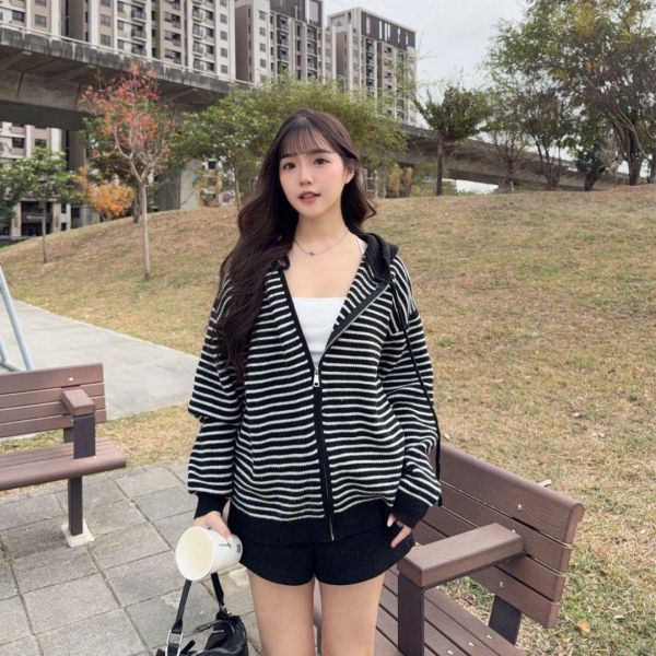 【現貨】條紋控必收 日常百搭條紋針織連帽外套 (3colors) #ZI01 