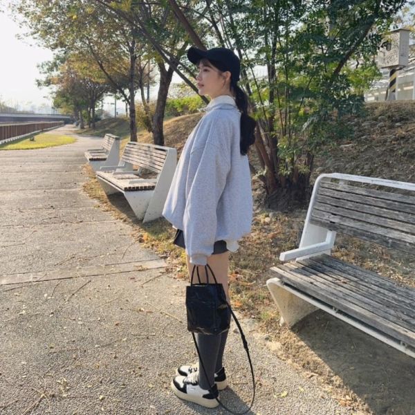 【現貨】Cleanfit look 好版型舒適刷絨大學Tee 情侶款 (colors6) #L04 