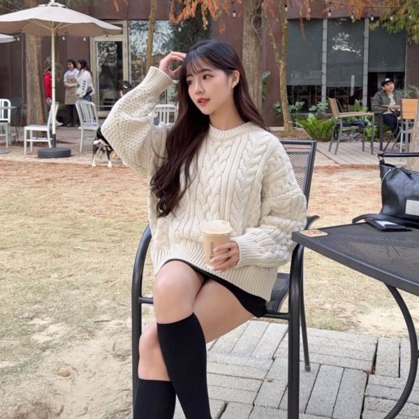 【現貨】推薦入手 高cp百搭毛呢微A字短裙 安全褲設計 (2colors) #ZG06 