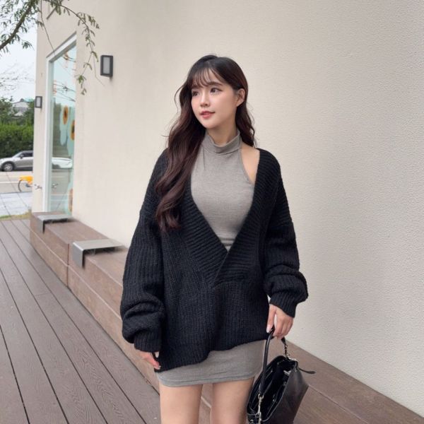 微醺夜晚 大V領落肩性感小女人毛衣套裝set (1colors) #ZC09 