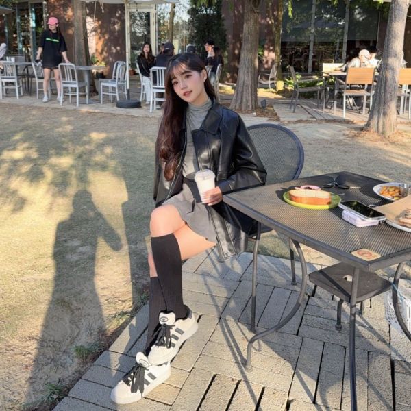 皮革手冊 百搭柔軟皮質翻領皮外套 (2colors) #ZE09 