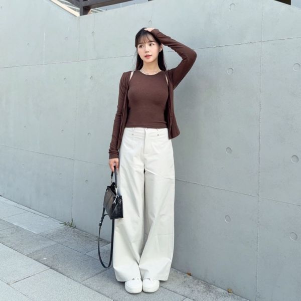 【現貨】包色處理 cp值極高!!不易皺百搭質感寬褲 (4colors) #ZB04 