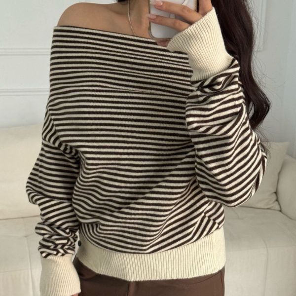 摩卡特調 慵懶感條紋一字領針織上衣 (1colors) #ZB08 