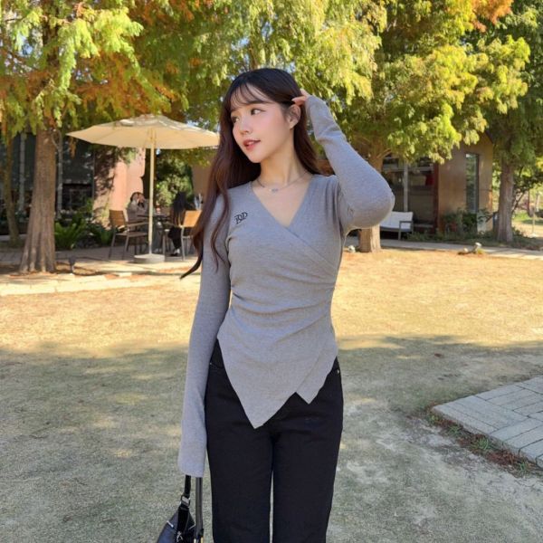 犯規邊界 純慾V領不規則磨毛收腰顯瘦上衣 (1colors) #ZF04 