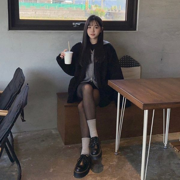 【現貨】Daily Look 百搭純色中筒襪 男女皆適 (4colors) #J08 