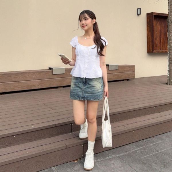 白茶甜心 法式甜美小清新泡泡袖褶皺上衣 (1colors) # ZM04 