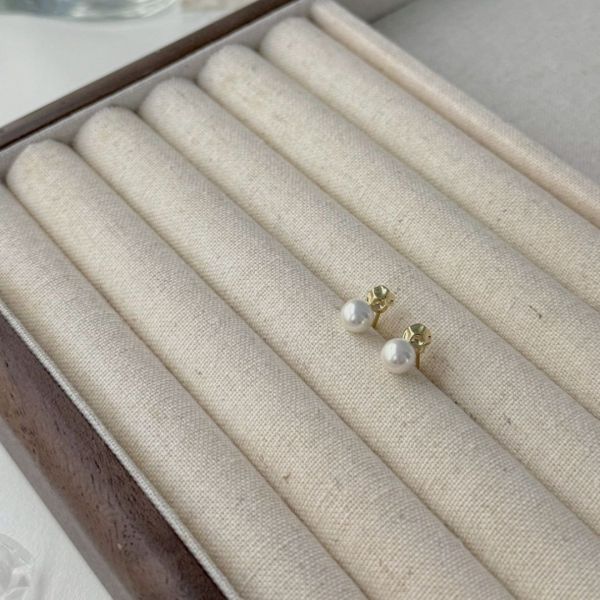 【現貨】法式浪漫 S925純銀珍珠耳環 (1colors) #A20 