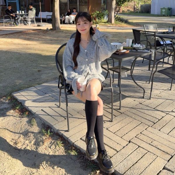 白糖蒙布朗 法式甜美V領慵懶針織毛衣 (2colors) #ZF06 